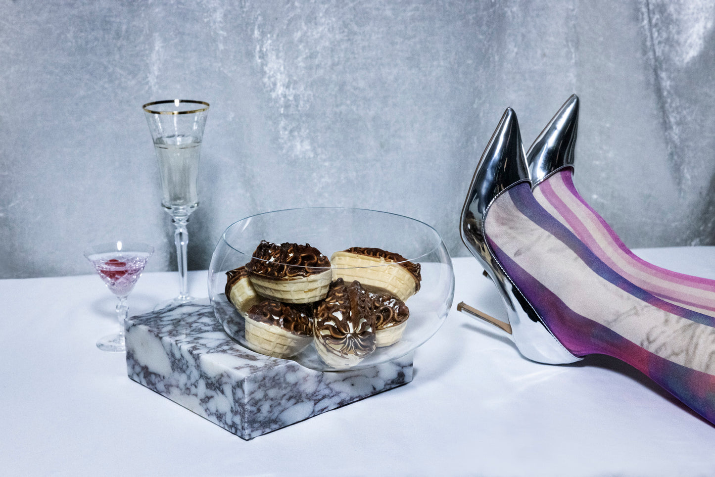 CLIFFHANGER BOWL - CALACATTA VIOLA MARBLE