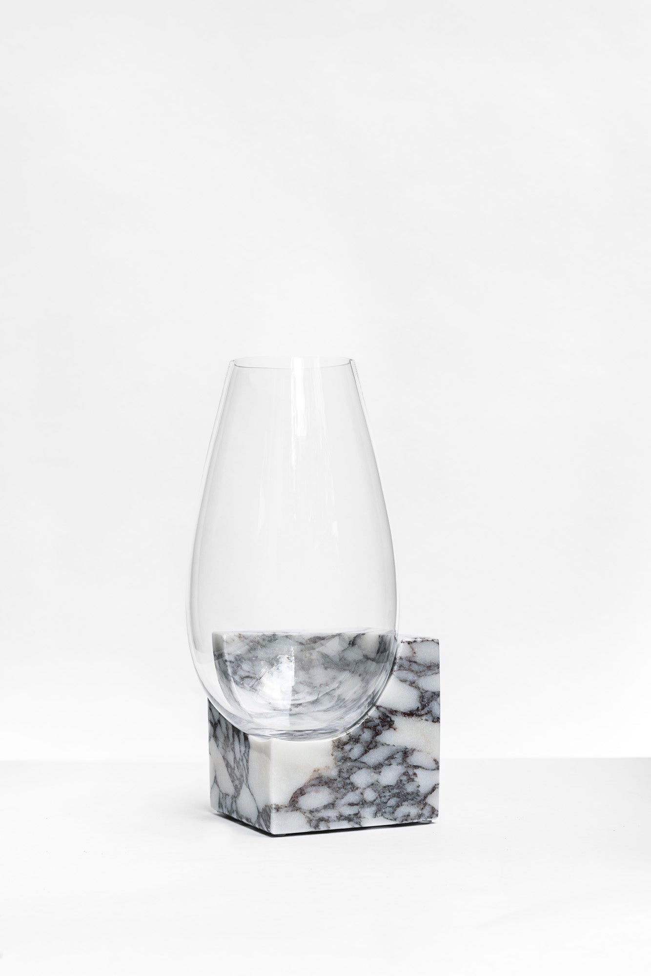 CLIFFHANGER VASE - CALACATTA VIOLA MARBLE