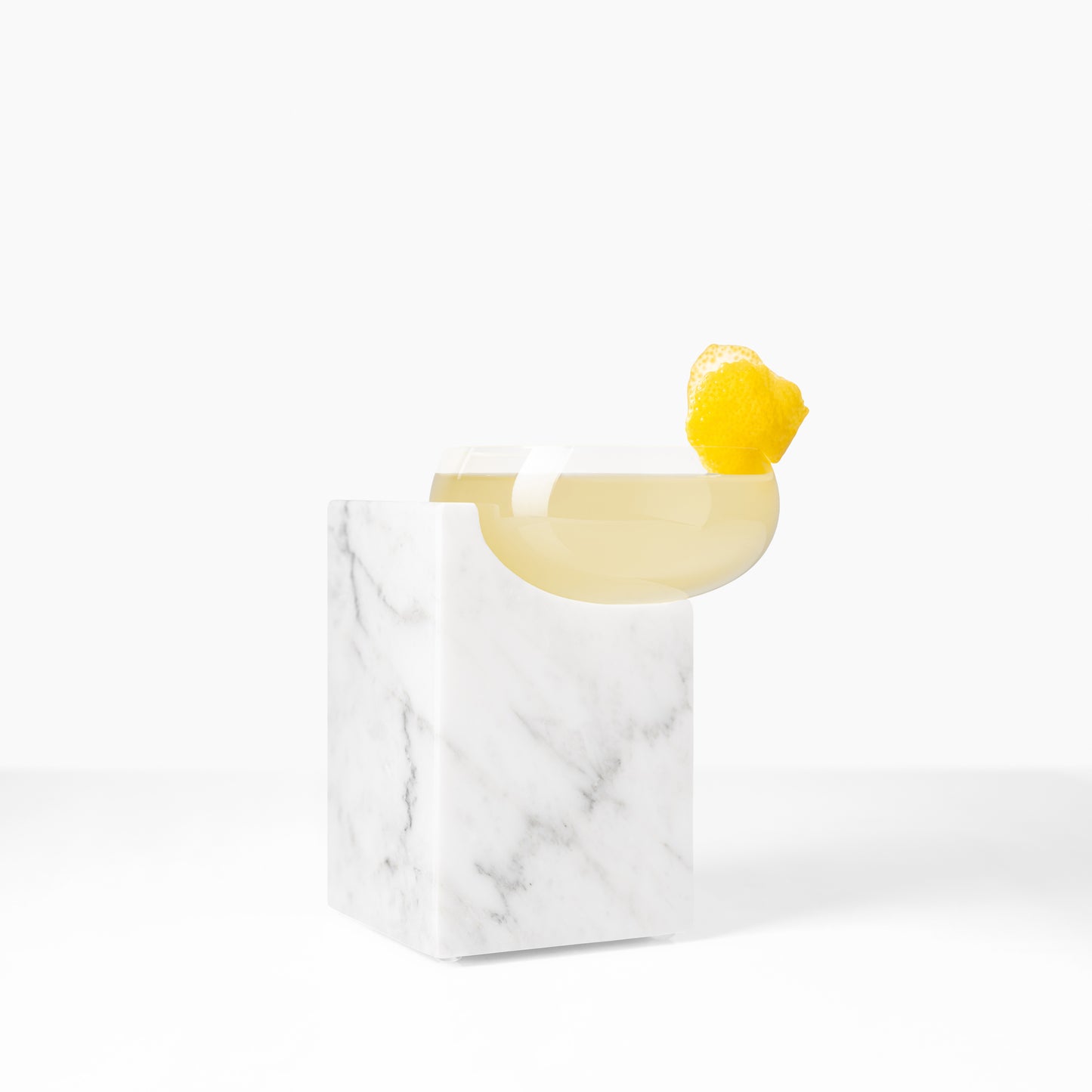 CLIFFHANGER COCKTAIL GLASS - CALACATTA CARRARA