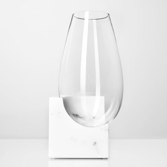 CLIFFHANGER VASE - CALACATTA CARRARA MARBLE