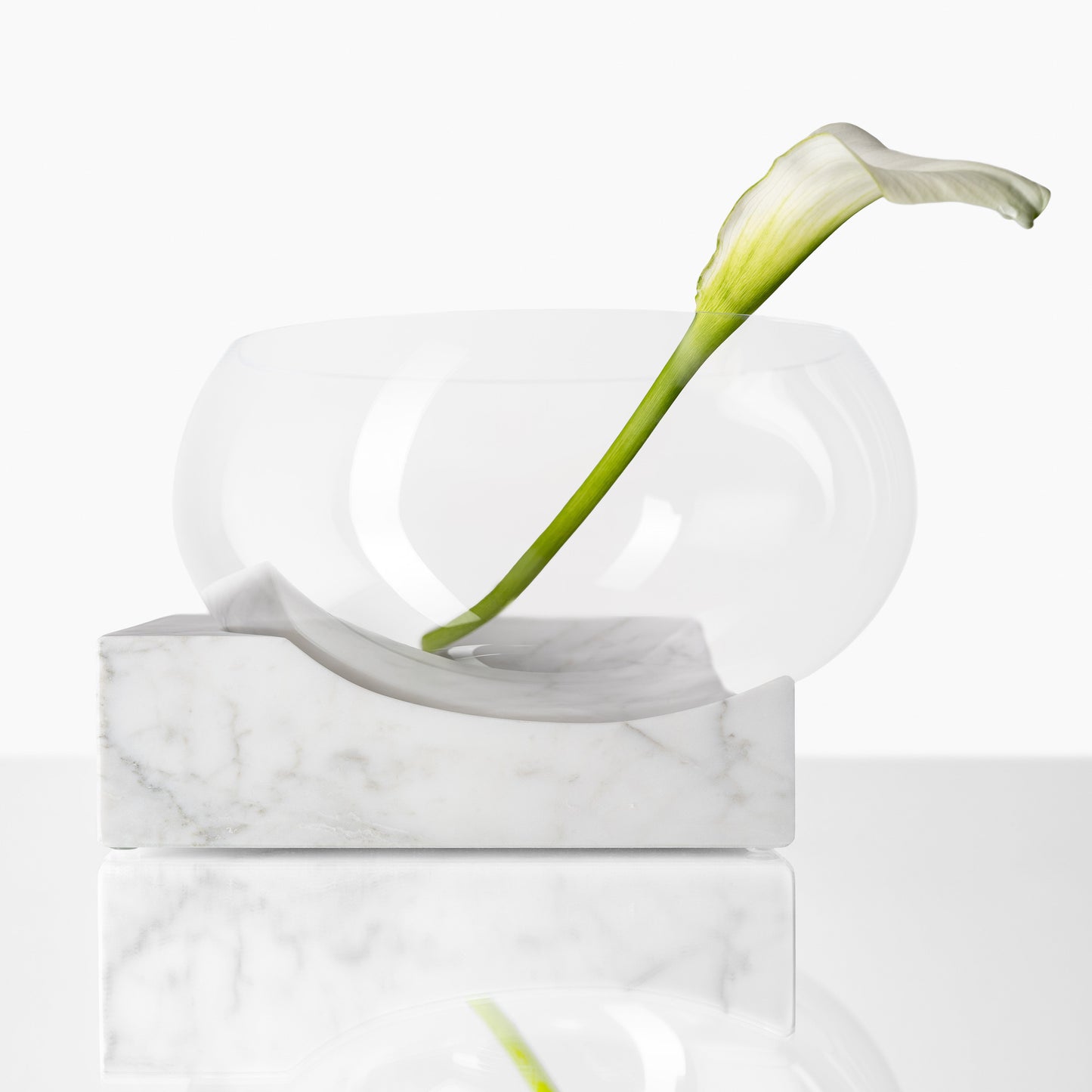 CLIFFHANGER BOWL - CALACATTA CARRARA